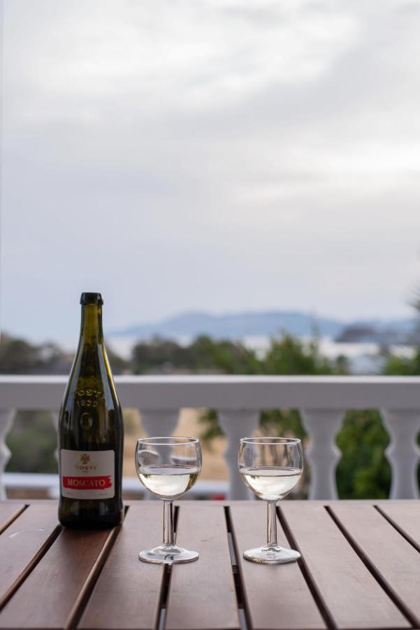 Villa Anna Maria Mylopotas Eksteriør bilde